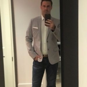 Meet your Posher, James